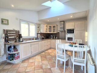  Maison � vendre 8 pi�ces 166 m�