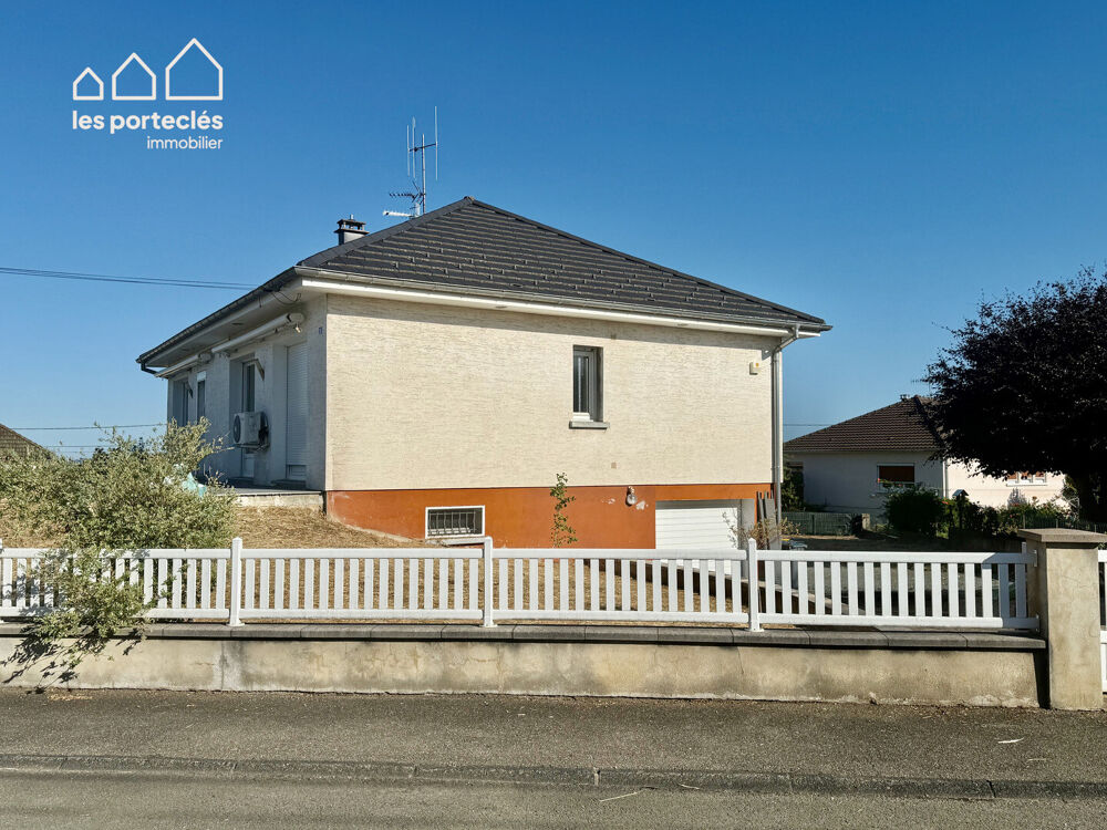 Maison de plain-pied - sous-sol complet sur les hauteurs de Beaucourt