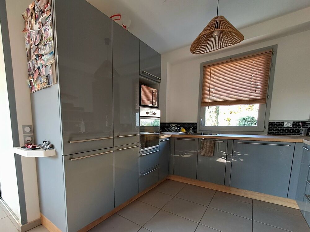 Vente Maison Maison de village tout confort, 3 chambres, terrasse, parking La tour-d'aigues