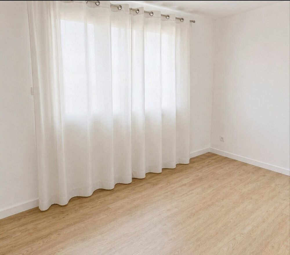 SEMI PLAIN PIED 3 CHAMBRES SANS TRAVAUX