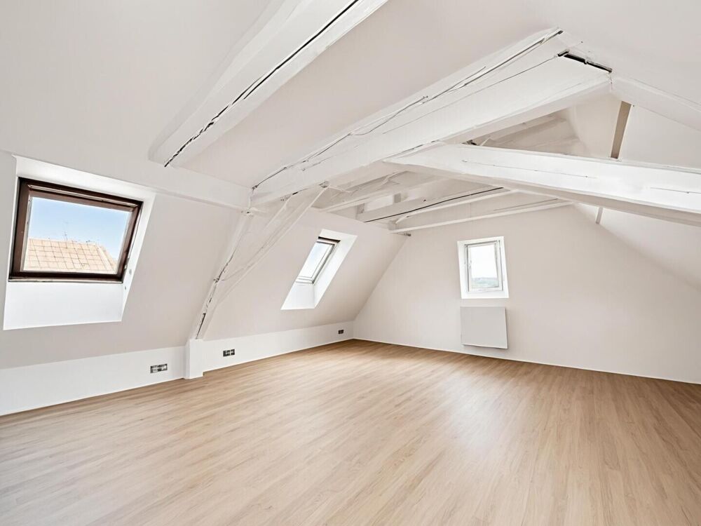 Vente Maison Maison/Immeuble de Charme Rénovée 190 m2 avec Cour-Terrasses RosheimCV Rosheim