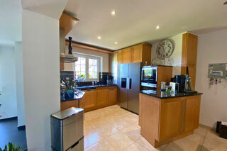  Maison � vendre 6 pi�ces 165 m�