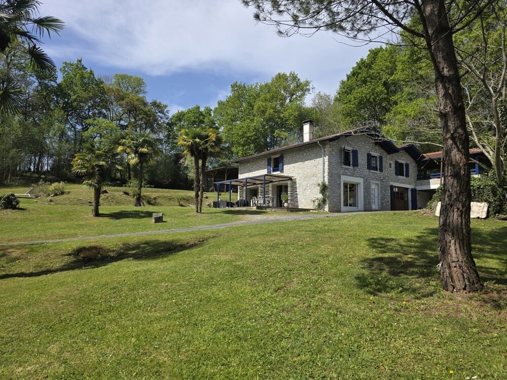 � vendre  Villa Mouguerre (64990)