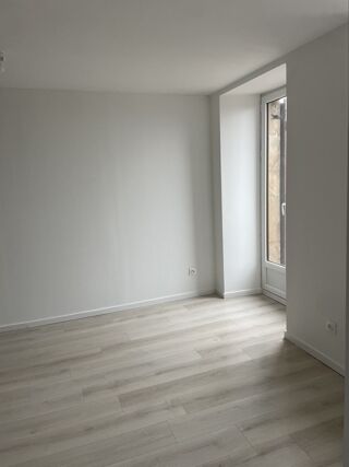  Appartement � louer 3 pi�ces 65 m�