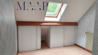 Vente Maison Maison 4 chambres 130m², terrain 1300m², garage Ablis
