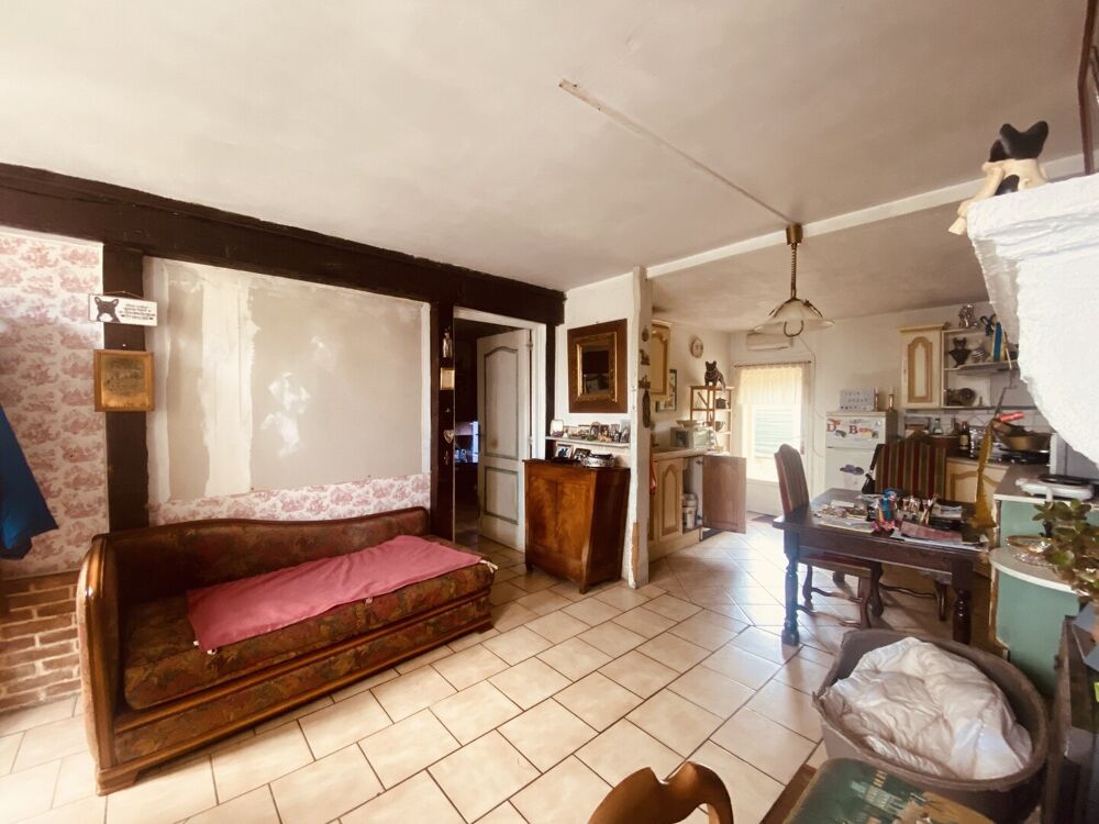 Maison mitoyenne spacieuze avec jardin