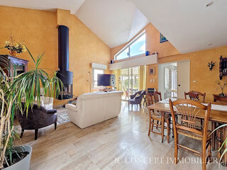  Maison � vendre 6 pi�ces 165 m�