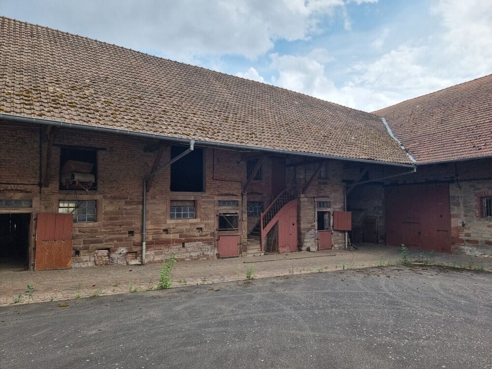 Corps de ferme 200 m² sur 22, 28 ares à Dettwiller-Rosenwiller
