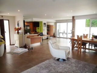  Maison à vendre 5 pièces 181 m²
