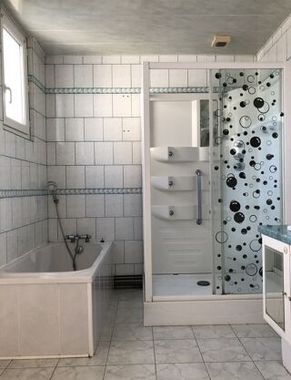  Maison  vendre 6 pices 160 m