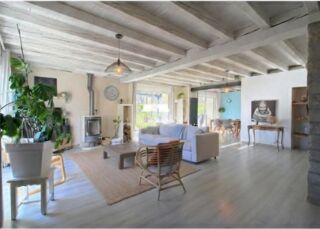  Villa à vendre 8 pièces 238 m²