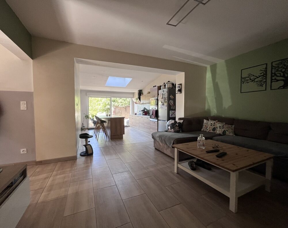 Maison 6 pièces 130 m² · à Elvange · 130 m² · 175 000 €