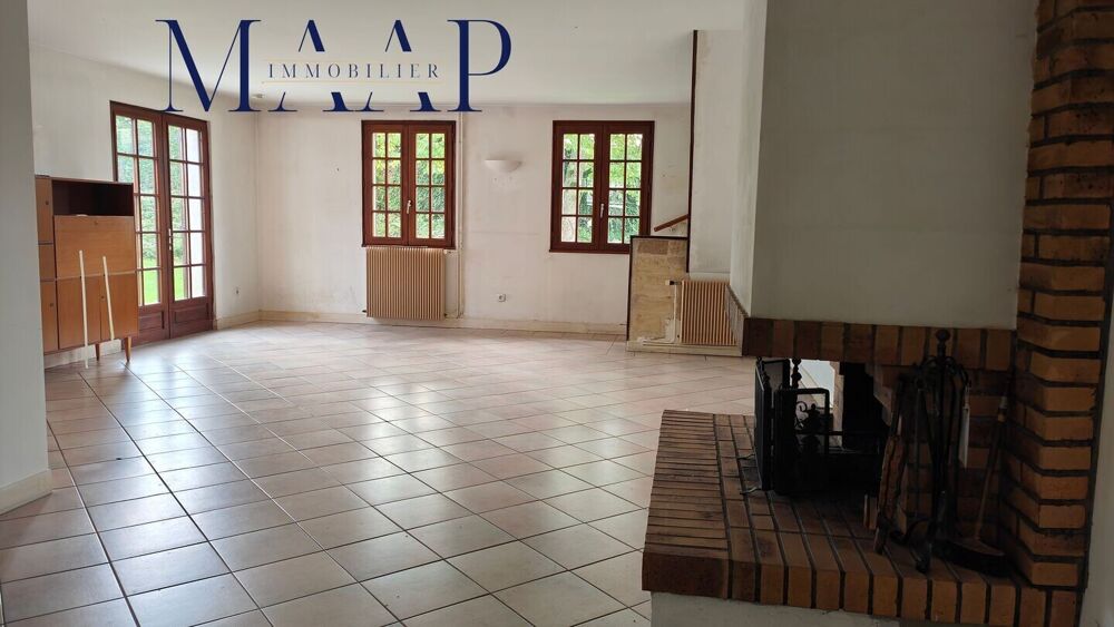 Vente Maison Maison 4 chambres 130m², terrain 1300m², garage Ablis