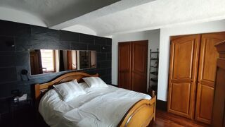  Maison  vendre 8 pices 160 m