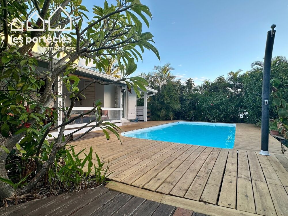 Villa T6 130m² : piscine & duplex indépendant  L'Étang-Salé-Les-Bains