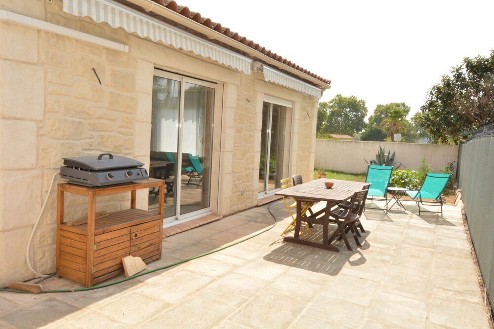 VILLA PLAIN PIED 130 M² (loi carrez hab.) sur 500 m² env. de terrain