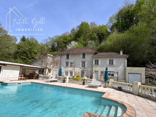  Maison � vendre 9 pi�ces 245 m�