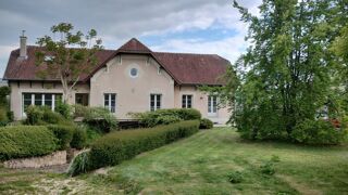  Maison  vendre 8 pices 385 m