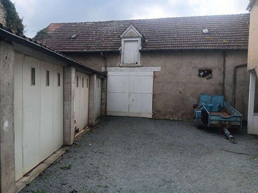 Vente Maison Maison de 106 m² partiellement louée au rez de chaussé. Boussac