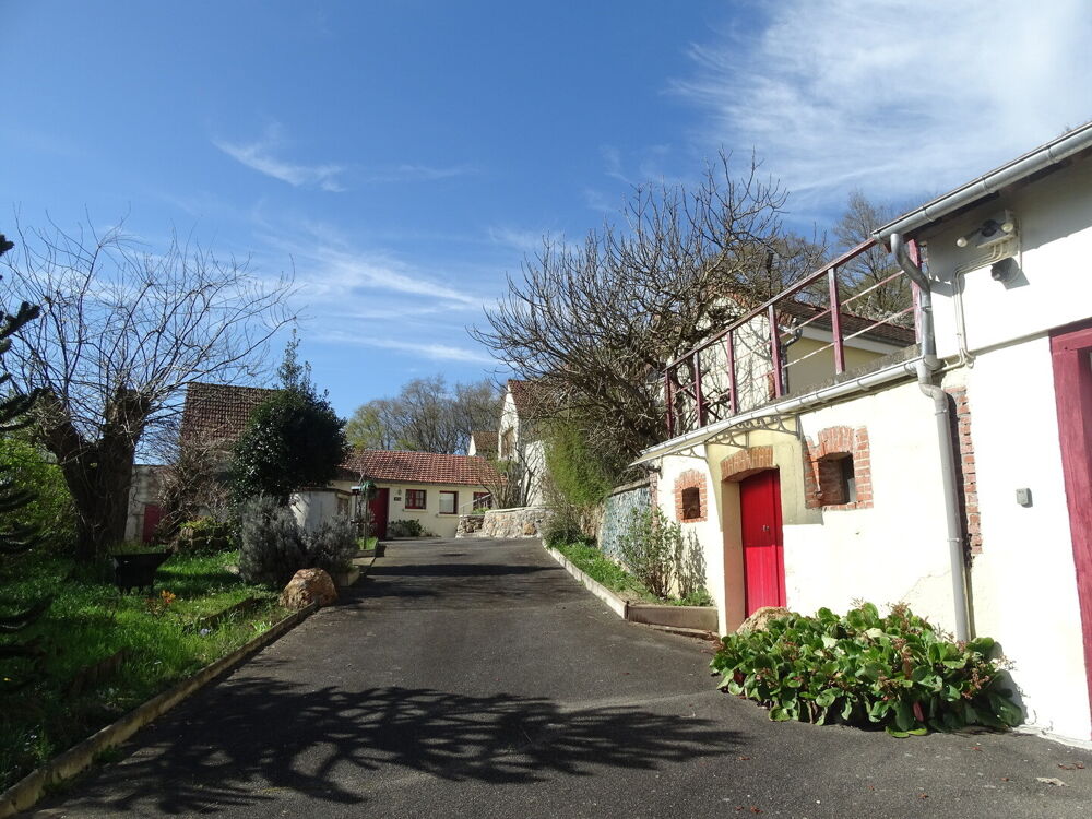 Maison individuelle sur grand terrain, 4 pièces, 88m², 2 chambres