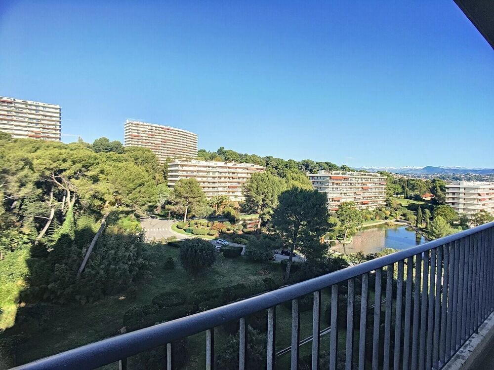 Vente Appartement Vue mer panoramique et hippodrome, étage élevé, résidence d'exception Cagnes-sur-mer