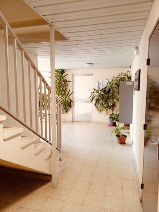  Appartement � vendre 8 pi�ces 101 m�