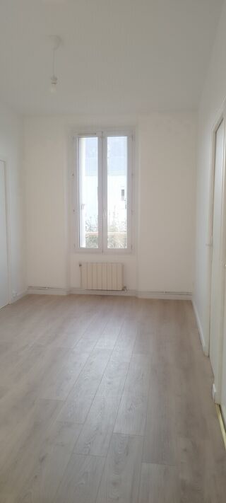  Appartement à louer 3 pièces 40 m²