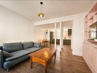  Maison à louer 6 pièces 150 m²
