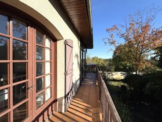  Maison  vendre 8 pices 250 m