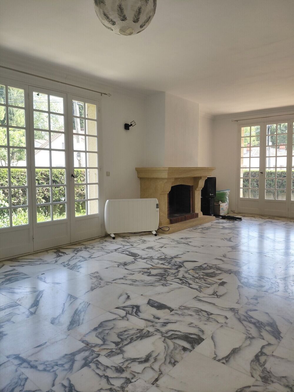 VILLA PLAIN PIED 103 M² HAB + GARAGE SUR 397 M² DE TERRAIN