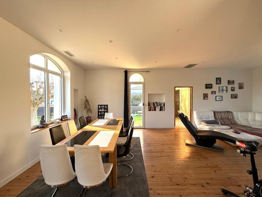 � vendre  Maison Carignan-de-Bordeaux (33360)