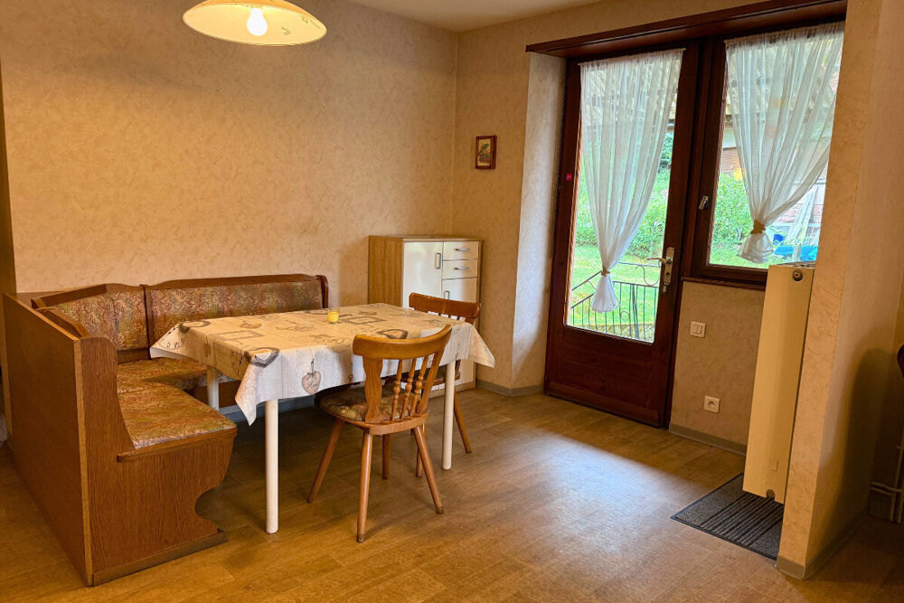 Vente Maison Maison 7 pièces à rénover sur 49 ares Philippsbourg