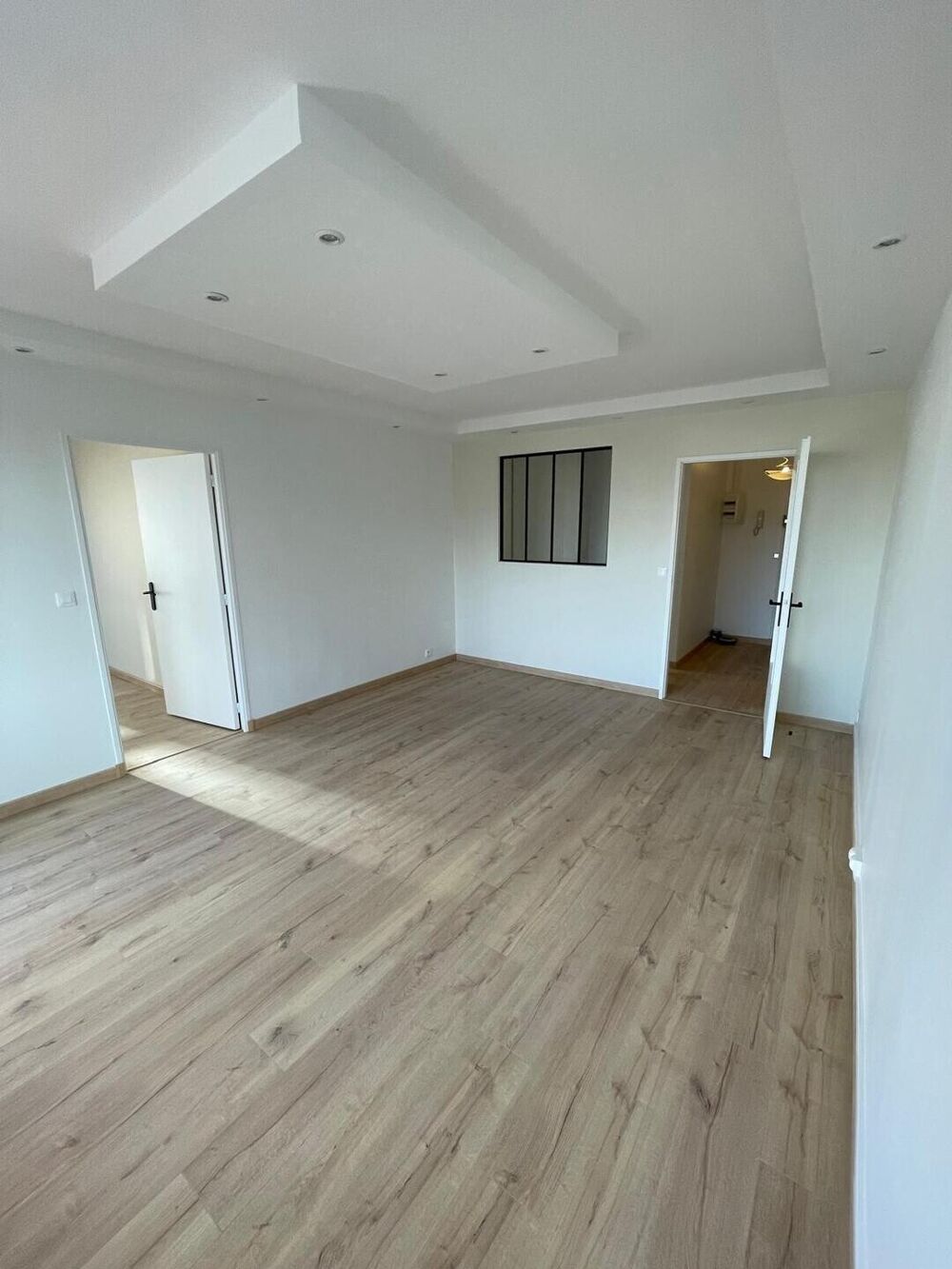 REIMS - APPARTEMENT T3 - 2 CHAMBRES - BALCONS