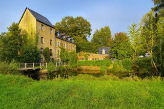  Villa  vendre 15 + pices 621 m