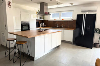  Maison � vendre 5 pi�ces 145 m�