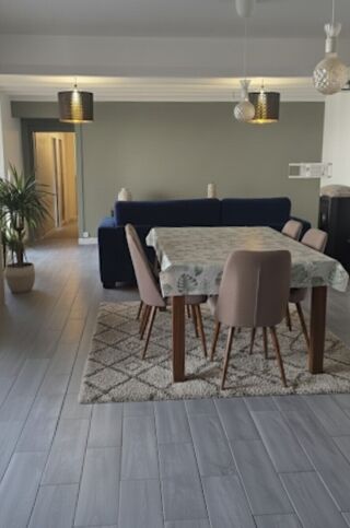  Maison � vendre 6 pi�ces 150 m�