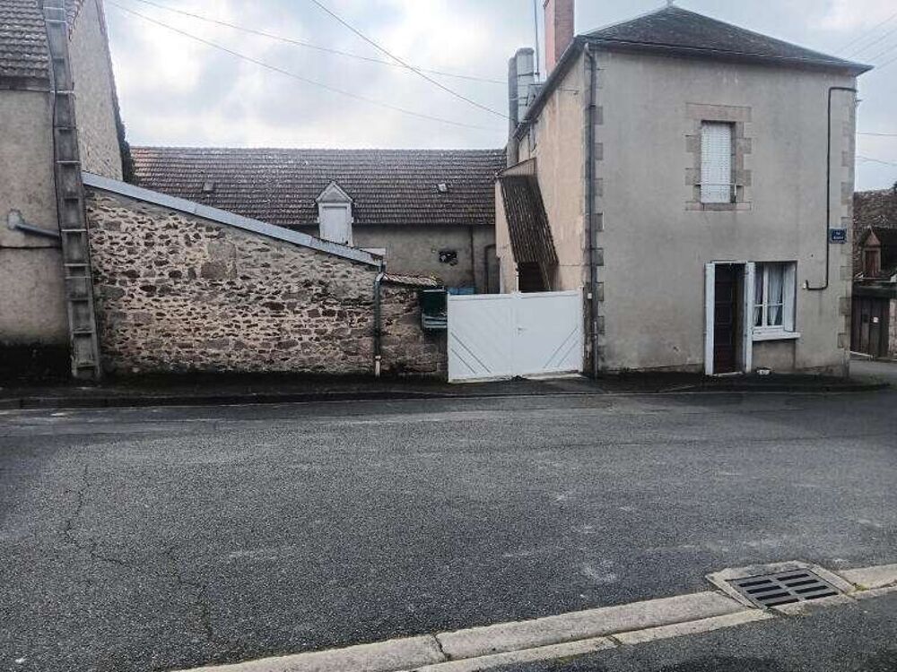 Vente Maison Maison de 106 m² partiellement louée au rez de chaussé. Boussac