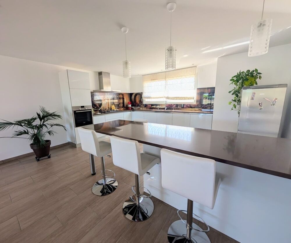 � vendre  Maison Latour-Bas-Elne (66200)