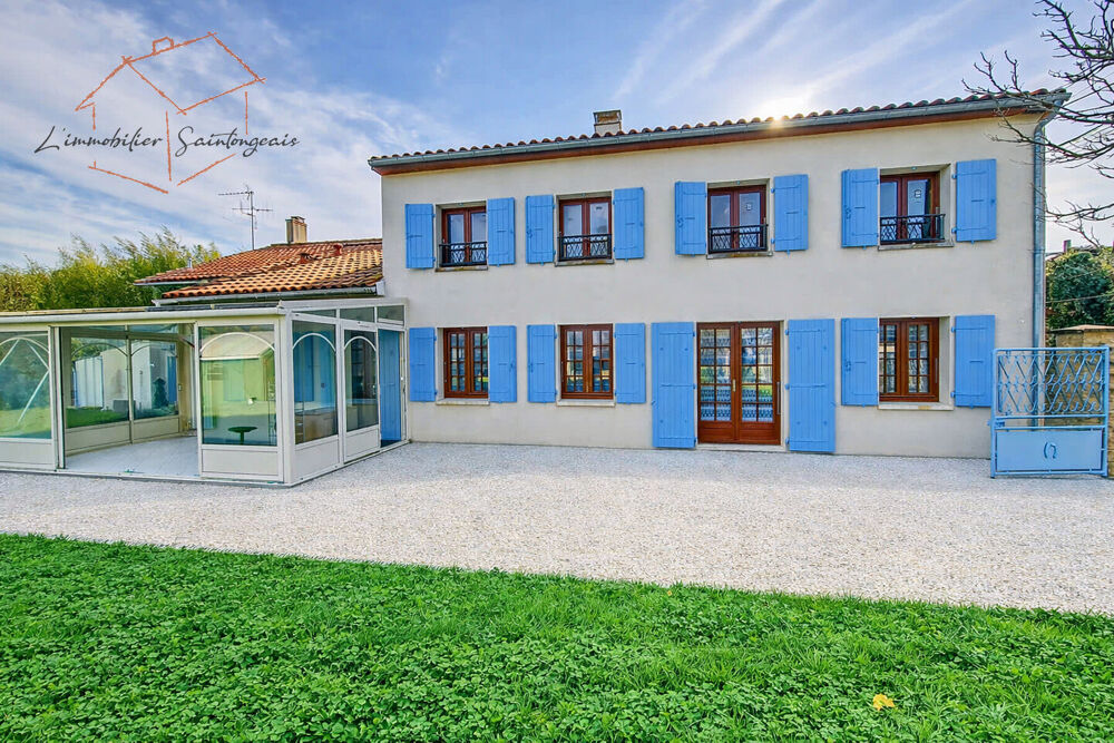 Vente Maison Propriété 8 pièces – 139 m² – Deux maisons – Terrain 5 319 m² Lorignac