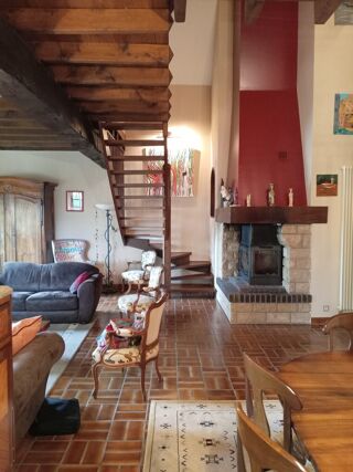  Maison à vendre 10 pièces 305 m²