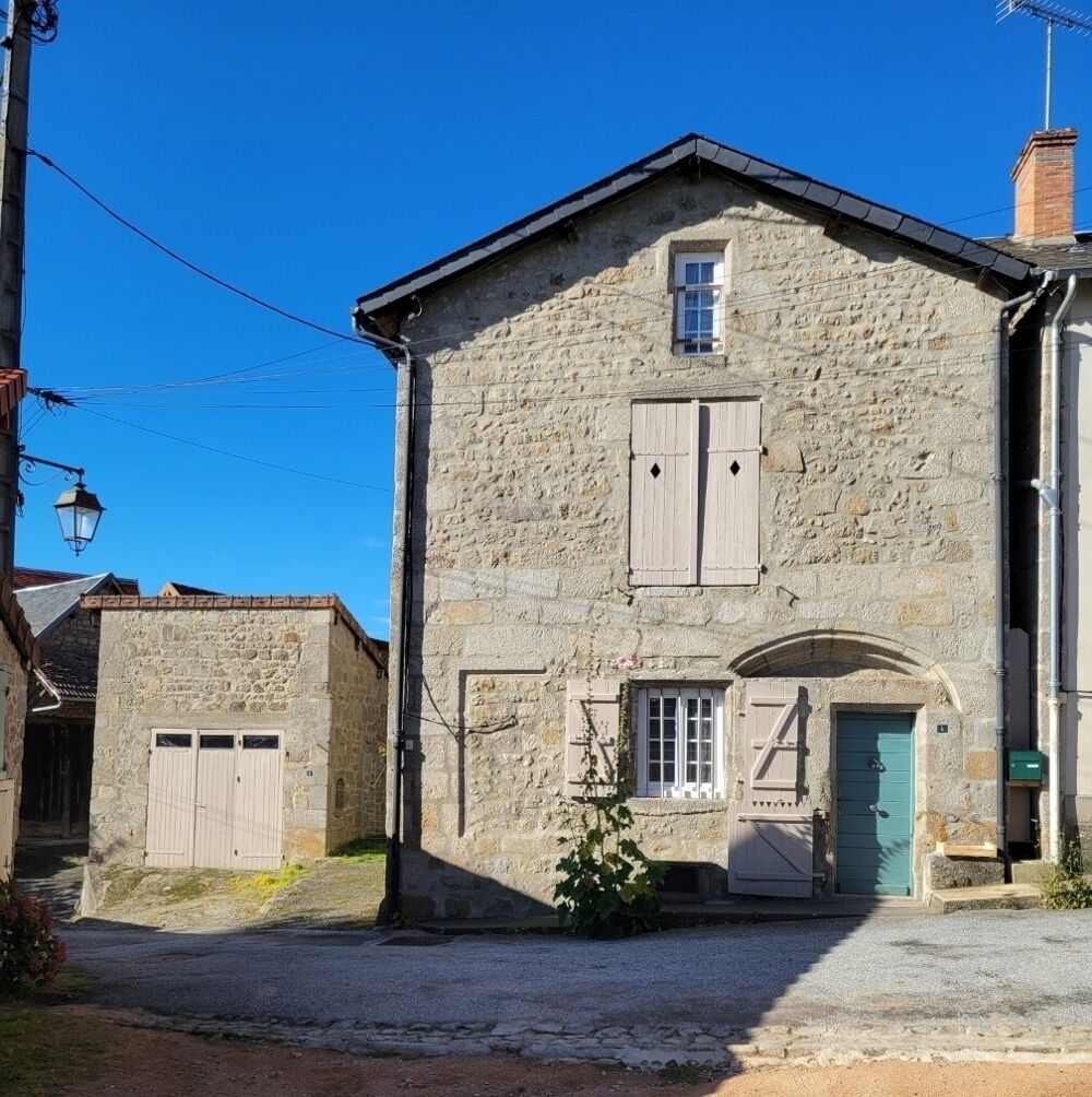 Vente Maison Maison de village pierres et poutres authentiques Crocq