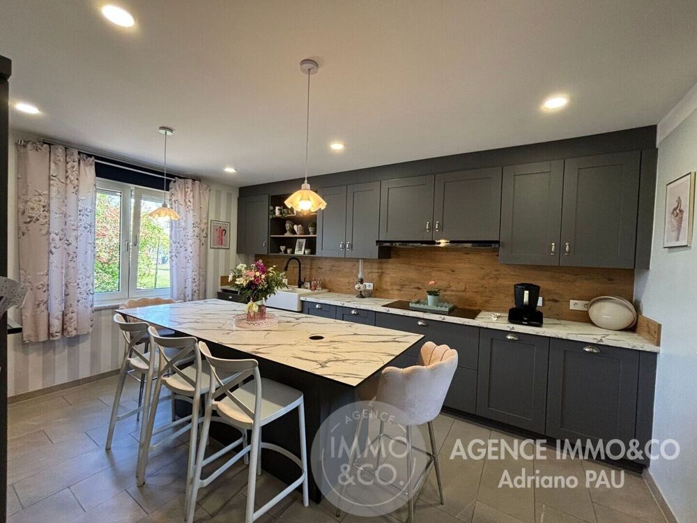 Vente Maison Maison 9 pièces 208m² Macheren