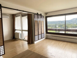  Appartement  vendre 4 pices 82 m