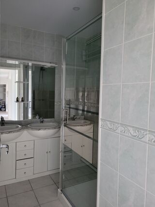  Appartement � vendre 4 pi�ces 79 m�