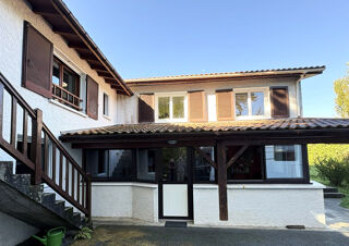  Maison à vendre 7 pièces 215 m²