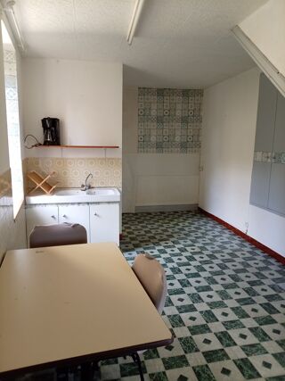  Maison à vendre 12 pièces 194 m²