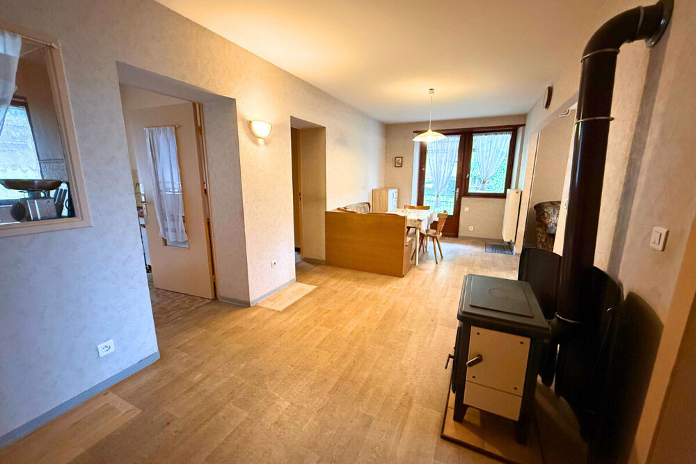 Vente Maison Maison 7 pièces à rénover sur 49 ares Philippsbourg