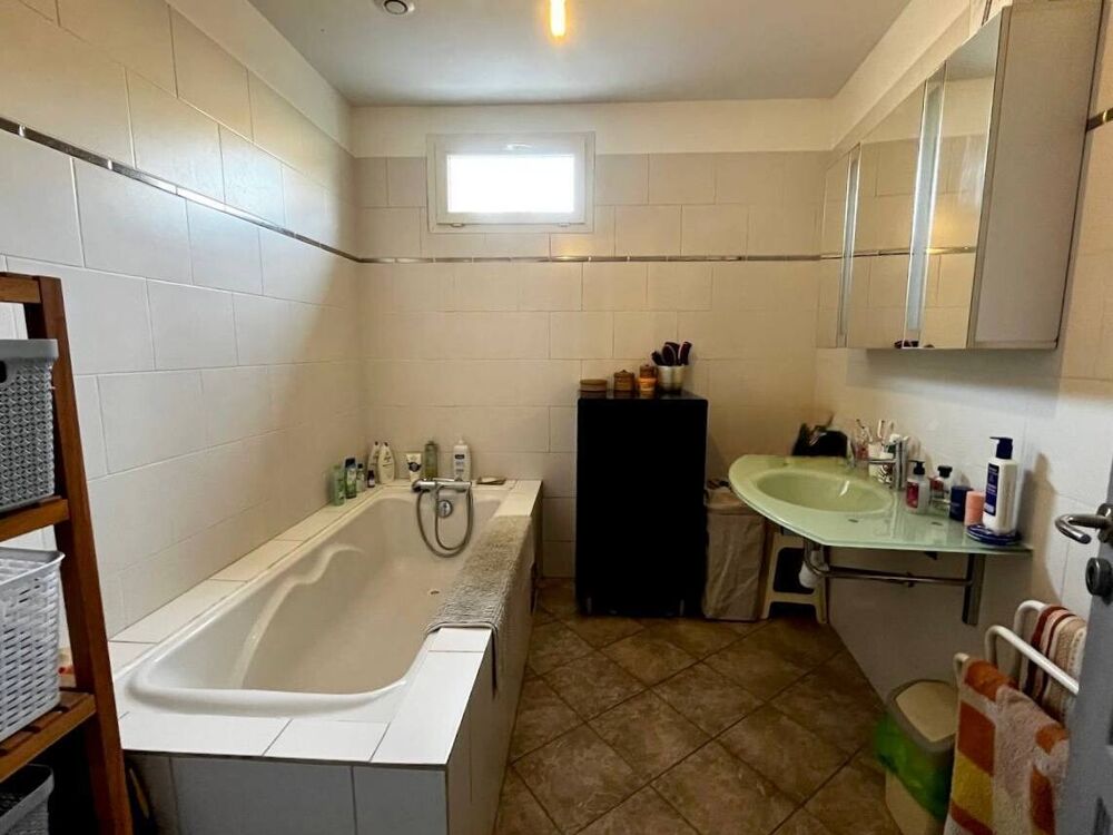 Vente Appartement appartement T4 avec 2 parkings Aubagne