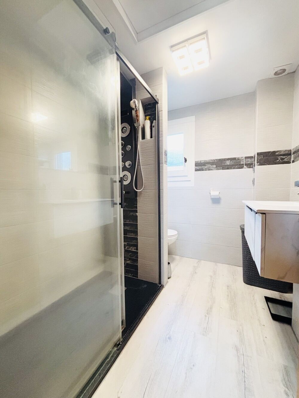 � vendre  Maison Saint-Jean-de-Gonville (01630)