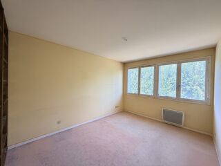  Appartement à vendre 6 pièces 146 m²